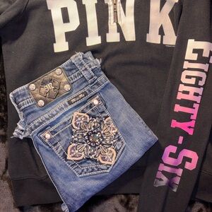 Miss Me Blue Jeans with Embellished Pocket 27 inseam 34